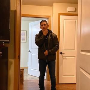 Meet your Posher, Omar